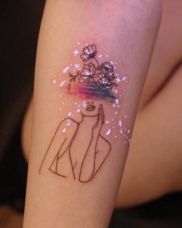 Glowing abstract stars tattoo by @nhi.ink