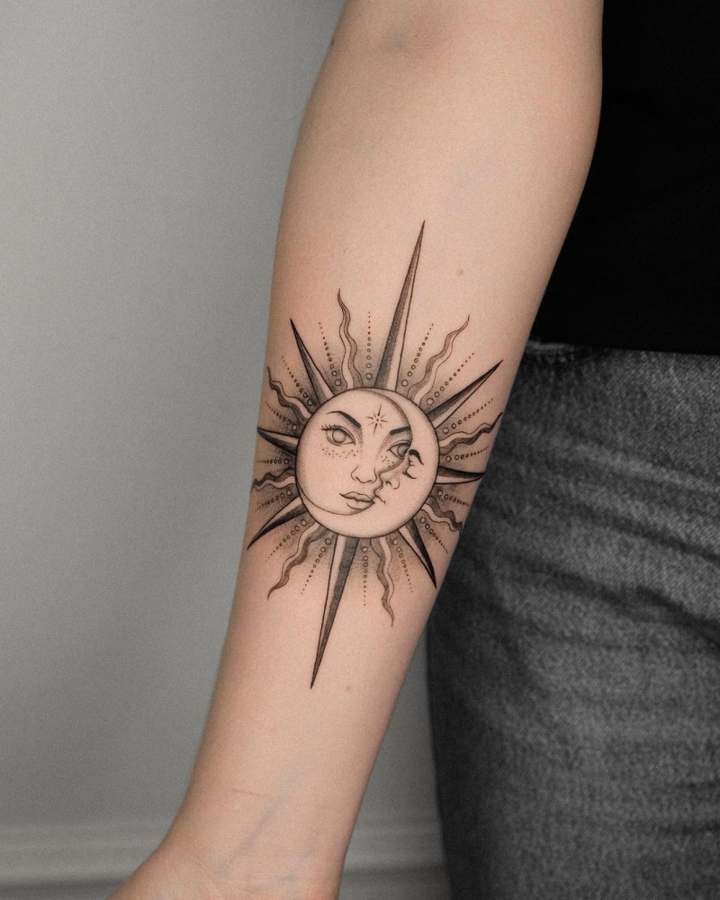 Lucky moon and sun tattoos with hidden meanings – The Daily Worlds