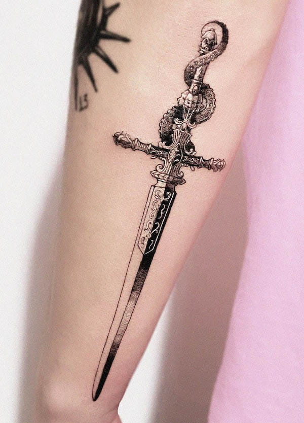 Antique dagger tattoo by @98_kamichi