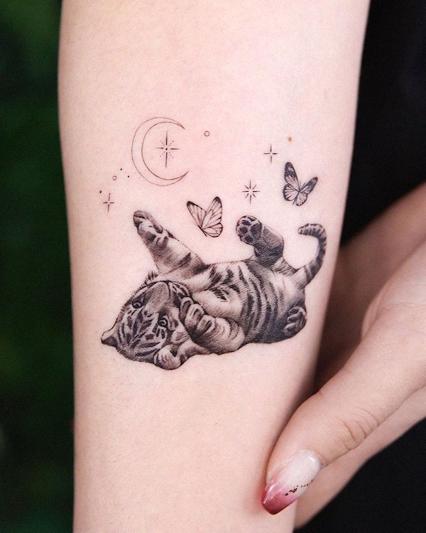 Cute baby tiger tattoo by @buckk_tattoo