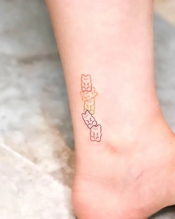 Cute bears ankle tattoo by @siwa.tattoo