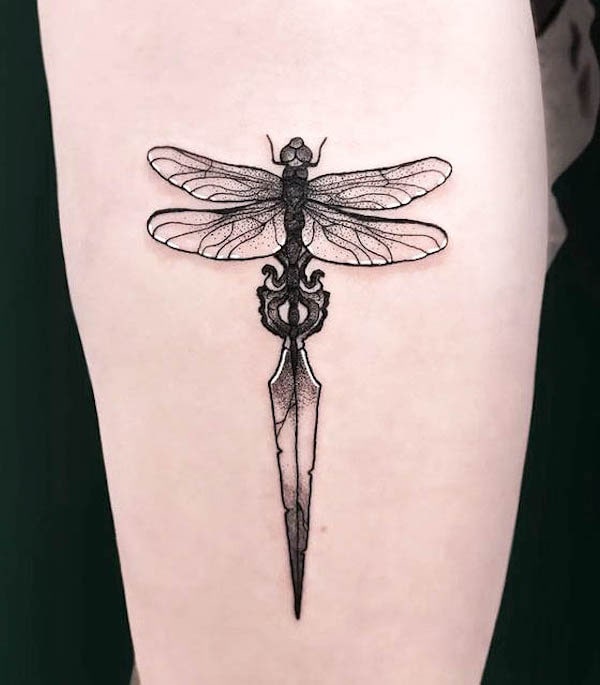 Dragonfly dagger tattoo by @wilczypokot