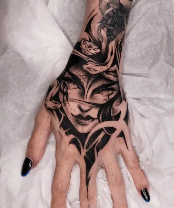 Fierce Medusa hand tattoo by @gustavoblenc