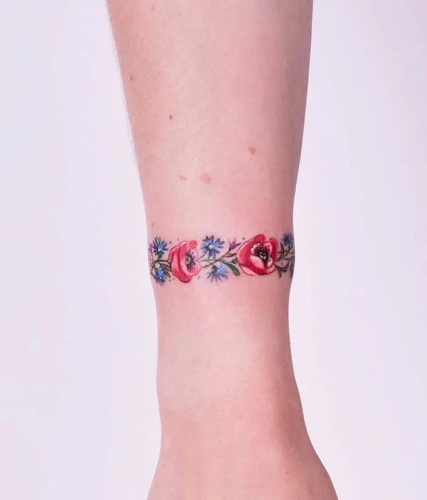 Watercolor poppy flower band by @cat_._kat