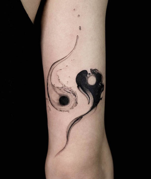 Ink and water realism yin yang tattoo by @ink.feb24