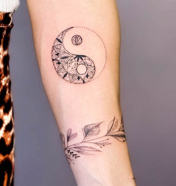 Intricate yin yang mandala tattoo by @carolinastattoo