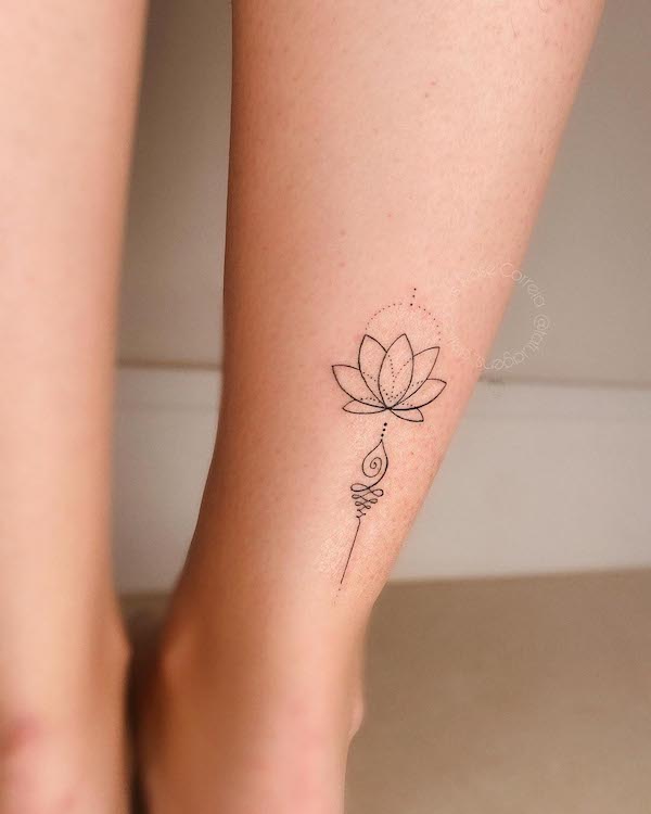 Lotus symbol ankle tattoo by @tatuagens_deliicadas