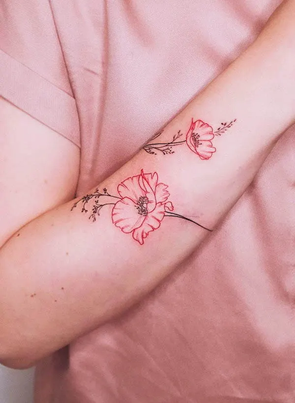 Poppy bracelet tattoo by @kat_babai