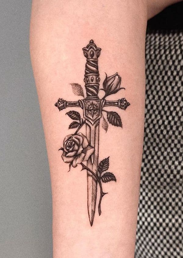 Antique black rose and dagger by @vic.ink_