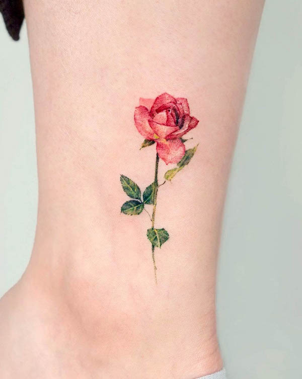Small rose above the ankle tattoo by @tilda_tattoo