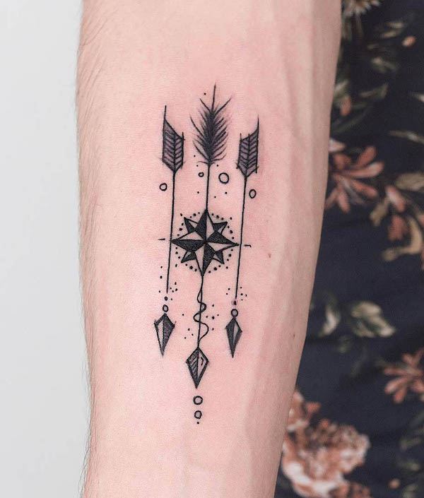 Three arrow arm tattoo by @robcarvalhoart