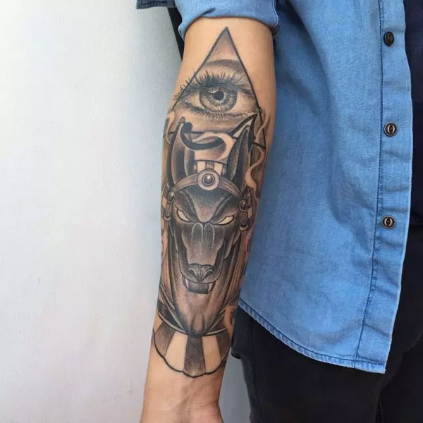 Tattoo anubis hung tợn