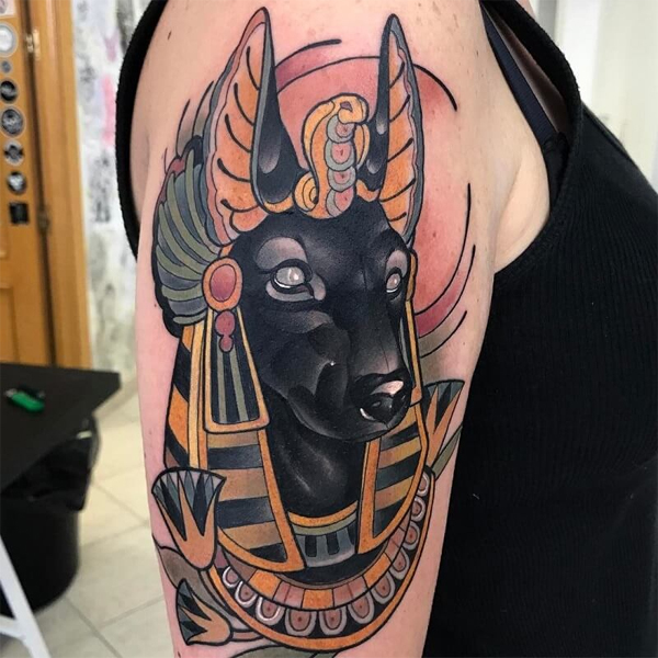 Tattoo anubis ở bắp tay siêu đẹp