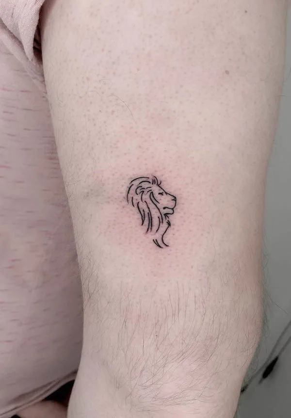 Simple minimalist lion tattoo by @nopain.tattoostudio