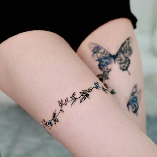 Butterfly and botanical thigh band by @forest__tt