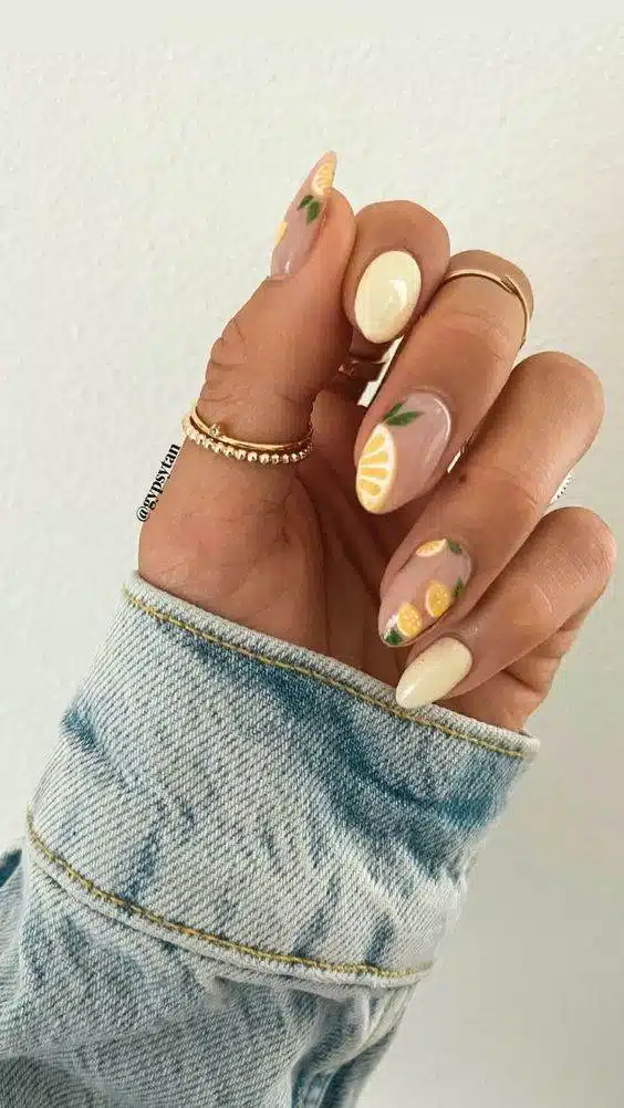 30 Beginner Short Nail Designs Too Cute To Skip - 229