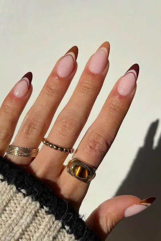 30 Easy-To-Copy Fall Manicure Looks - 207