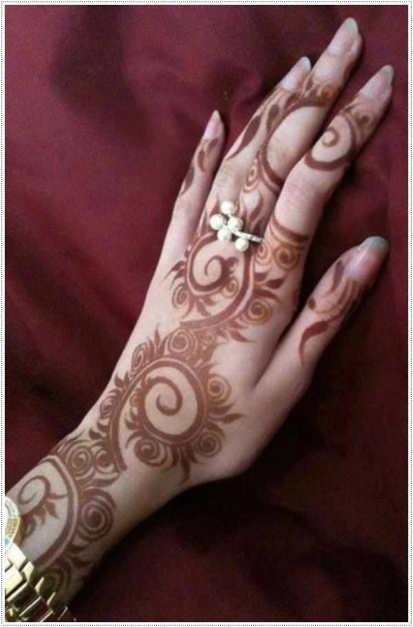 """Henna""