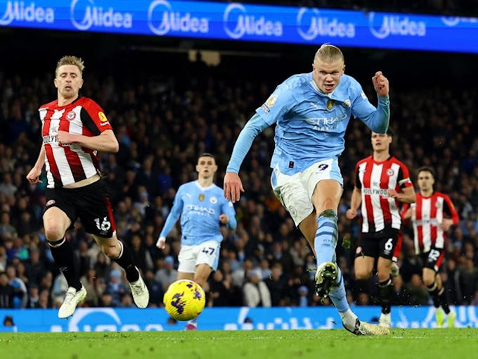 Haaland ghi bàn duy nhất giúp Man City có chiến thắng nhọc nhằn