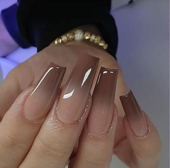 20+ Manicures Bring New Definitions To The Brown Fashion Trend - 167