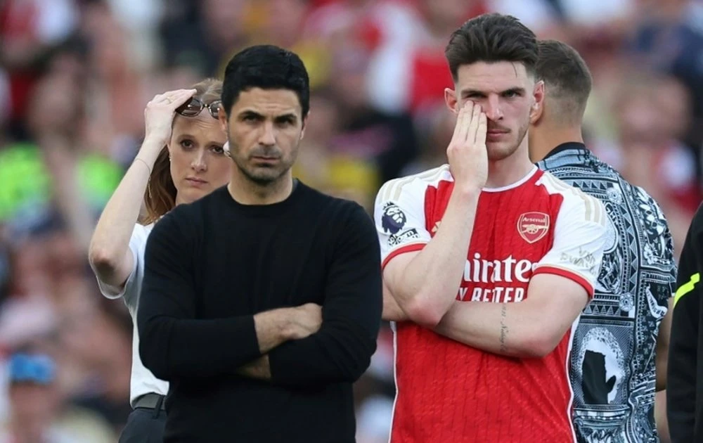 Arteta thúc giục Arsenal vực dậy sau khi lại để vuột danh hiệu vào tay Man  City | CHUYÊN TRANG THỂ THAO