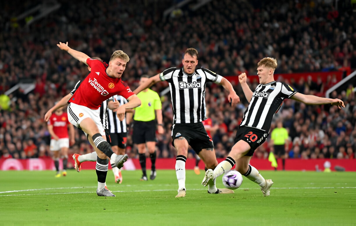 Man Utd dau Newcastle anh 1