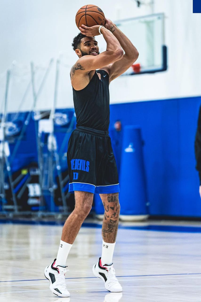 jayson tatum air jordan 37 low white red black