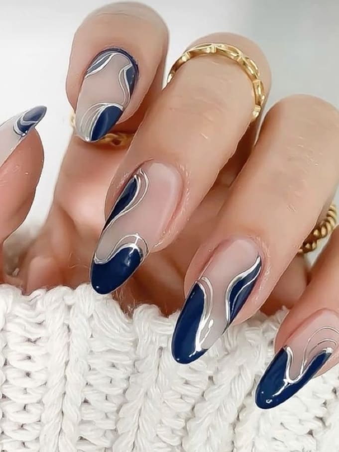 prom nails: navy swirls