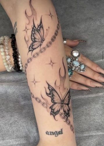 Explore 20 Captivating Butterfly Tattoo Designs on Arms for Men and Women &#8211; Fresh Ideas for 2024